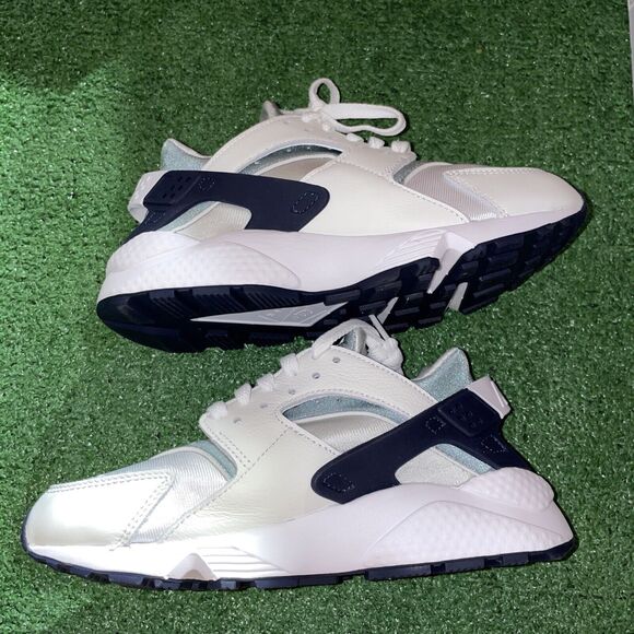 Nike Air Huarache White/Mica Green DH4439-110 Womens Size 7 No Lid Sneakers - Picture 4 of 9